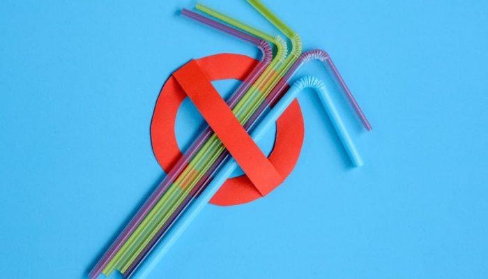 are plastic straws recyclable