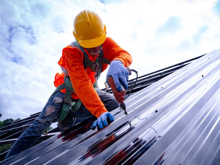 How Long Does a Roof Last on a House?